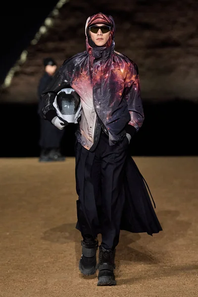 Look 72